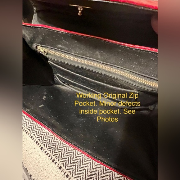 Vintage Style Craft Miami Bright Red Patent Lthr Style Purse w 1 carry handle. - Picture 8 of 13